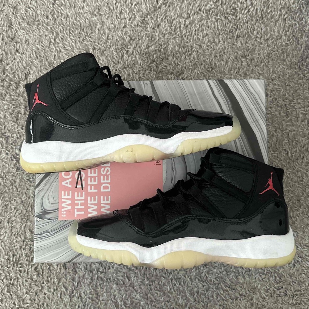 Nike Air Jordan 11 Jubilee Size 5.5Y/7W 378038 011
